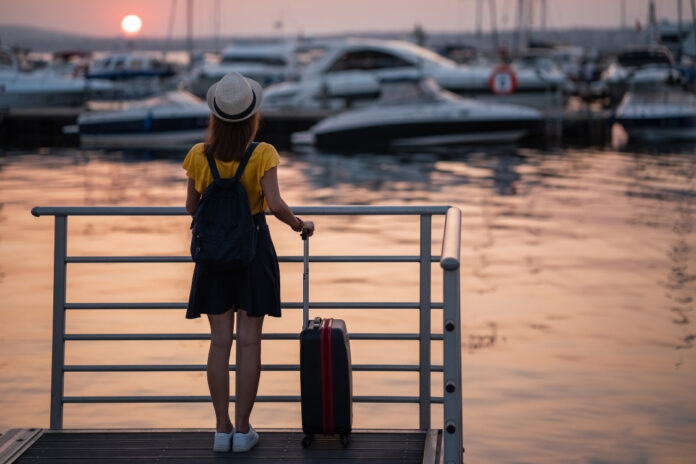 7 Choses indispensables à emporter avec soi en croisière- Transportnaval.com-transport-naval -