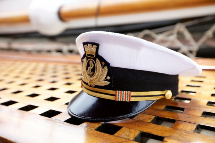 capitaine marin- captnboat -Transportnaval.com-transport-naval